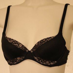 Victoria's Secret lined demi/ demi double 32b